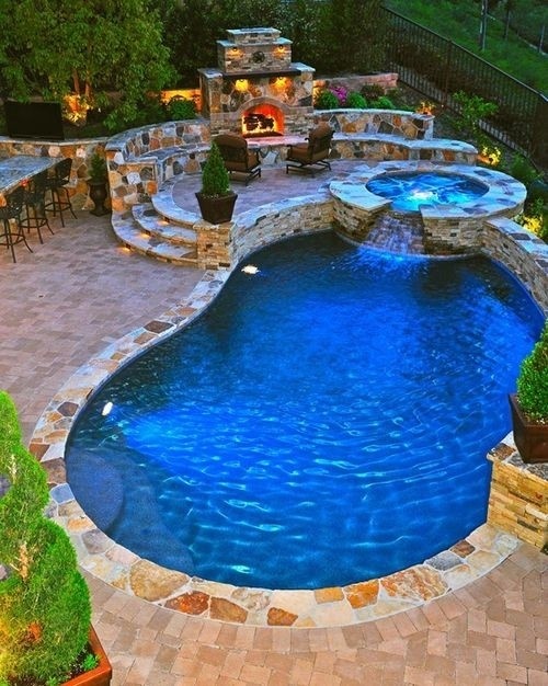 Small Backyard Pool